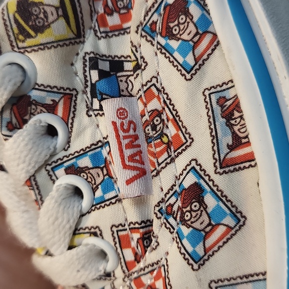 Vans Where's Waldo? Shoe's - Picture 10 of 12